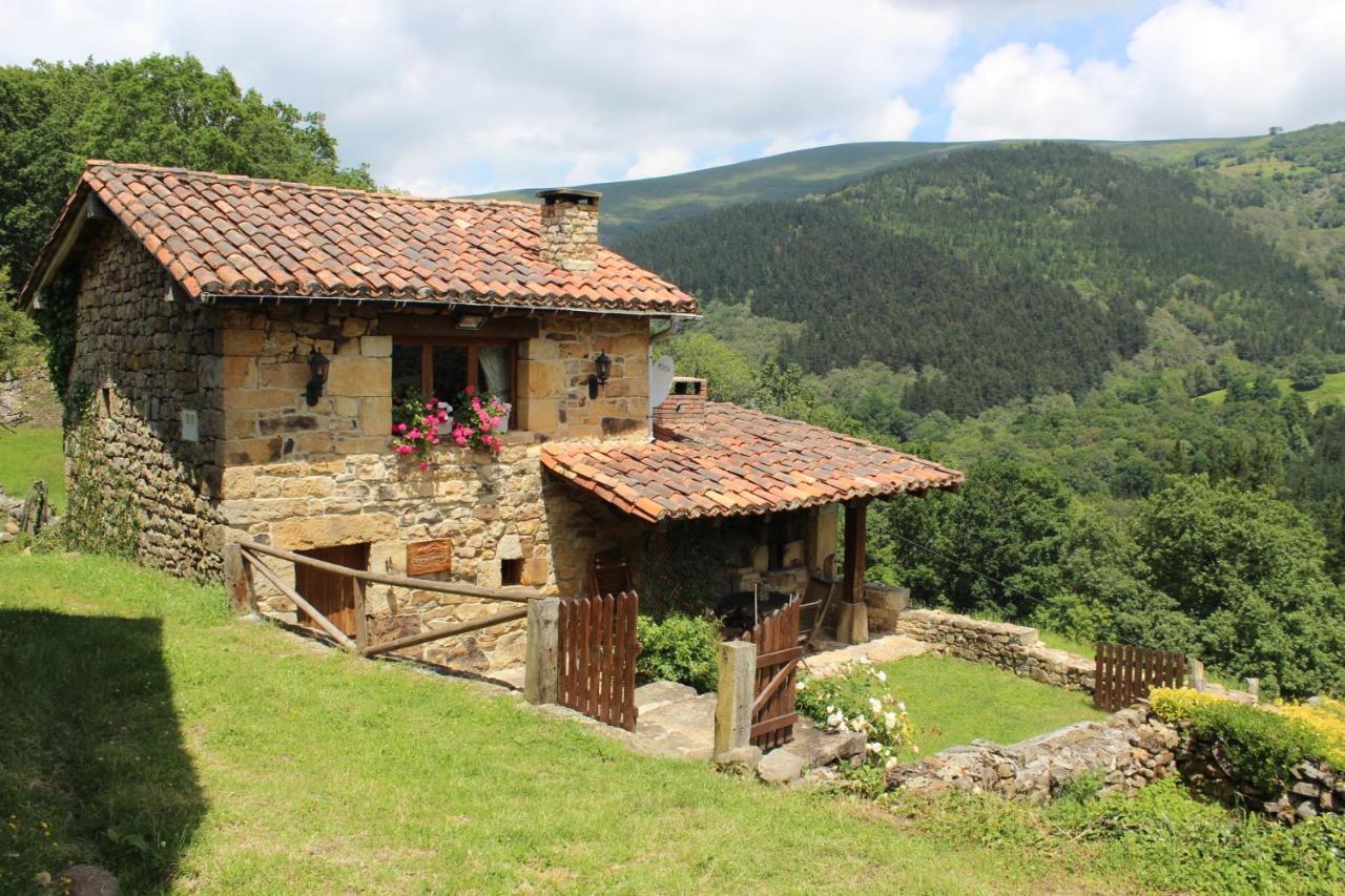 El Refugio De Luena Villa San Miguel de Luena ภายนอก รูปภาพ